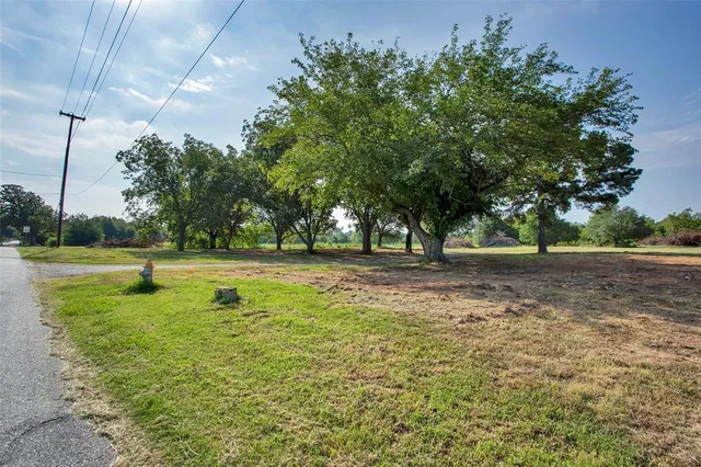 $2,700,000 | 0 Stafford Drive, Denison, TX 75020