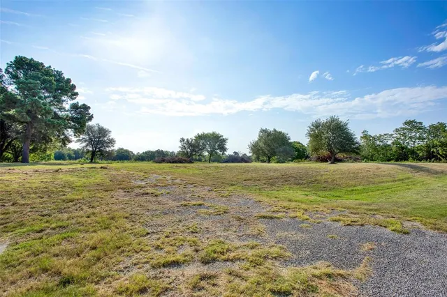 $2,700,000 | 0 Stafford Drive, Denison, TX 75020