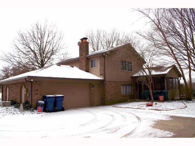 55 Ridge Court Greenwood, IN 46142 - Photo 10 of 11 Gallery Image 10