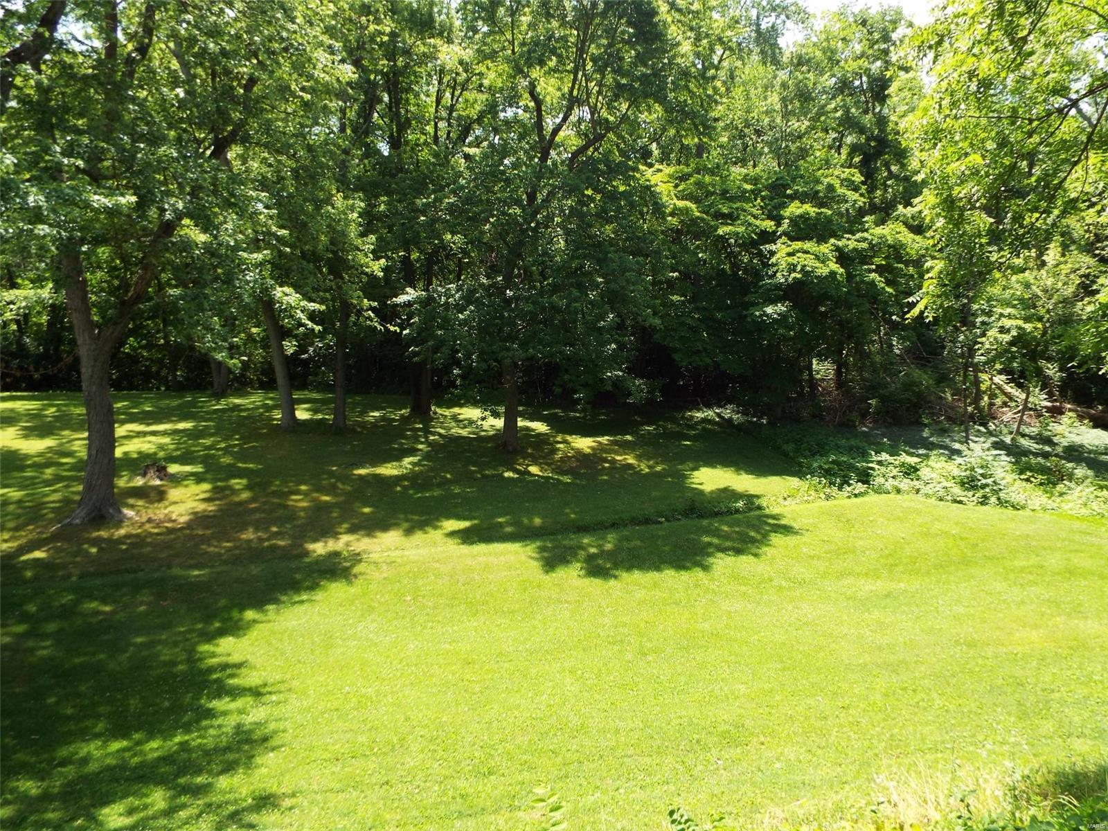 127 Liberty Road Fairview Heights, IL 62208 - Photo 2 of 45 Gallery Image 2