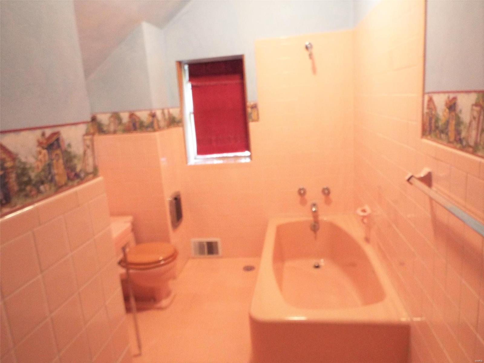 127 Liberty Road Fairview Heights, IL 62208 - Photo 14 of 45 Gallery Image 14