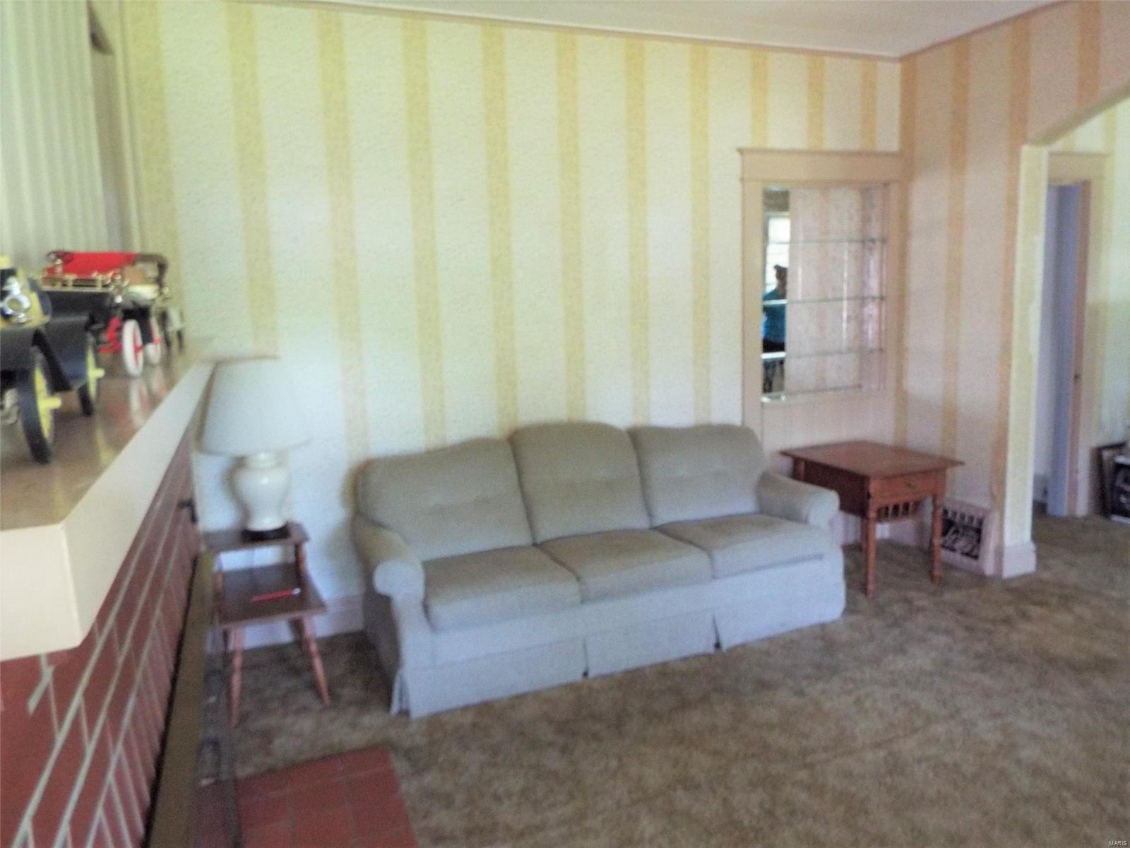 127 Liberty Road Fairview Heights, IL 62208 - Photo 7 of 45 Gallery Image 7