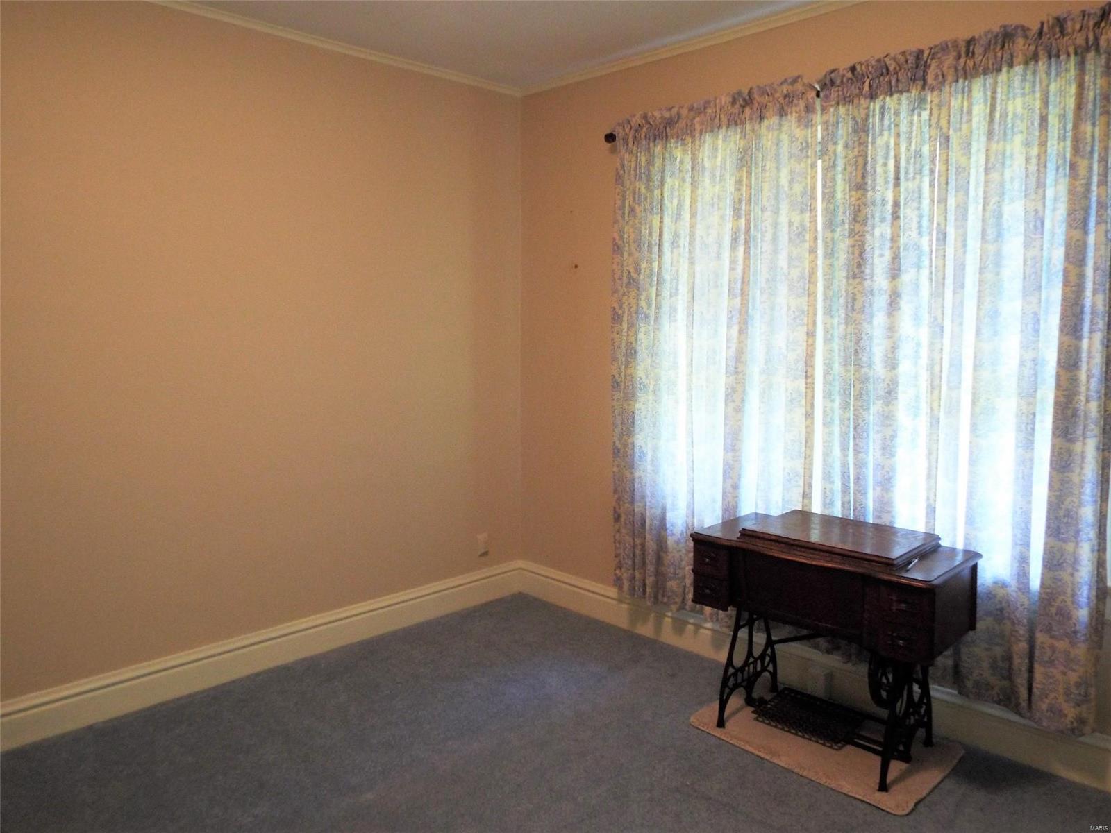 127 Liberty Road Fairview Heights, IL 62208 - Photo 10 of 45 Gallery Image 10
