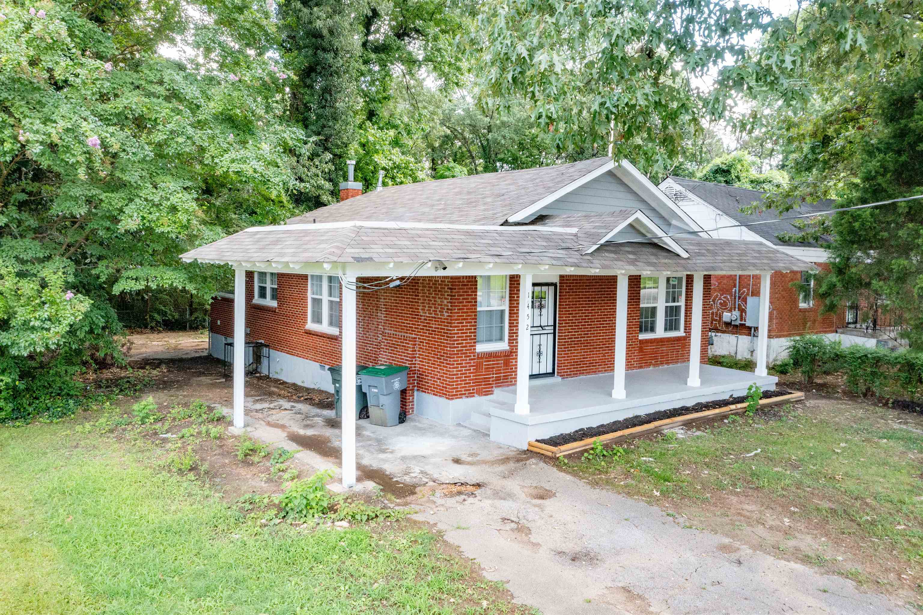 1452 Castalia Street Memphis, TN 38114 - Photo 1 of 24