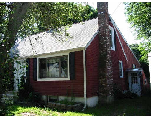 48 Vesey Road Randolph, MA 02368 - Photo 4 of 6 Gallery Image 4