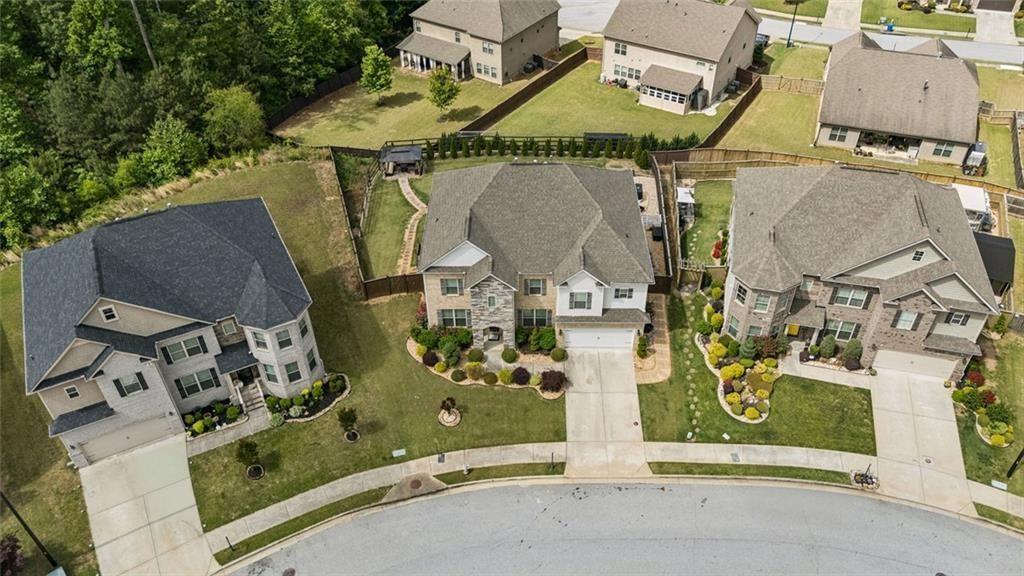 4846 Ralin Court Southwest Atlanta, GA 30331 - Photo 35 of 38 an aerial view of multiple house
