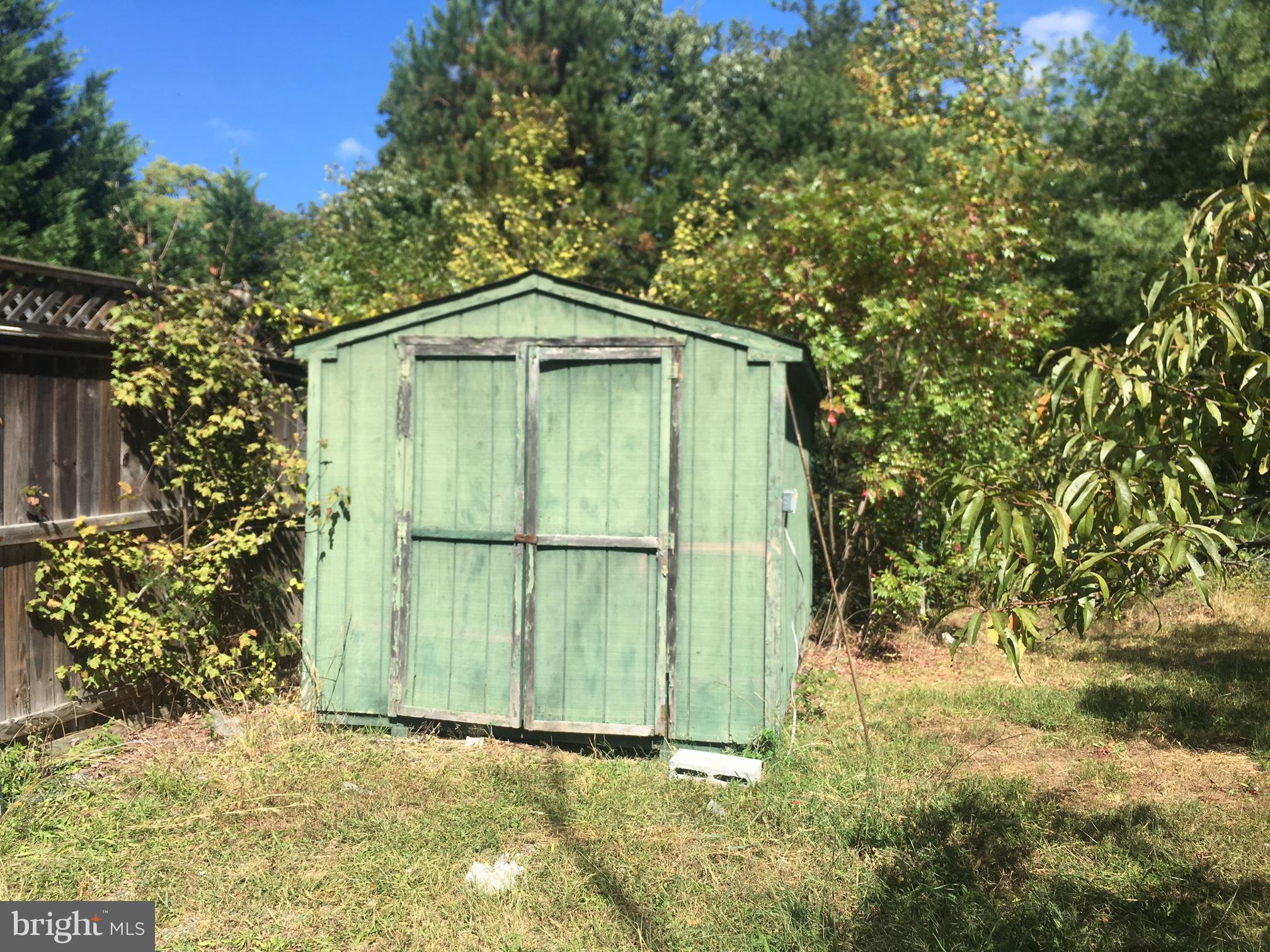 685 Courthouse Road Stafford, VA 22554 - Photo 10 of 11 SHED