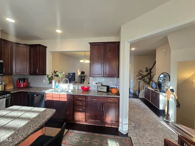 $2,300 | 847 Tunisian Drive, Apex, NC 27523