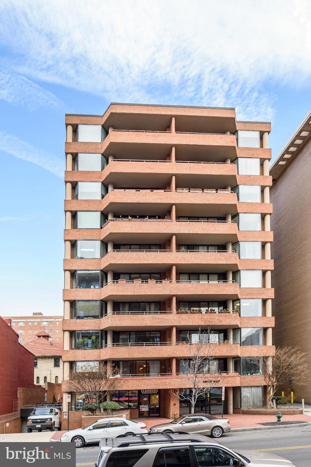 2141 P Street Northwest, Unit 809 Washington, DC 20037 - Photo 1 of 26 Exterior (General)