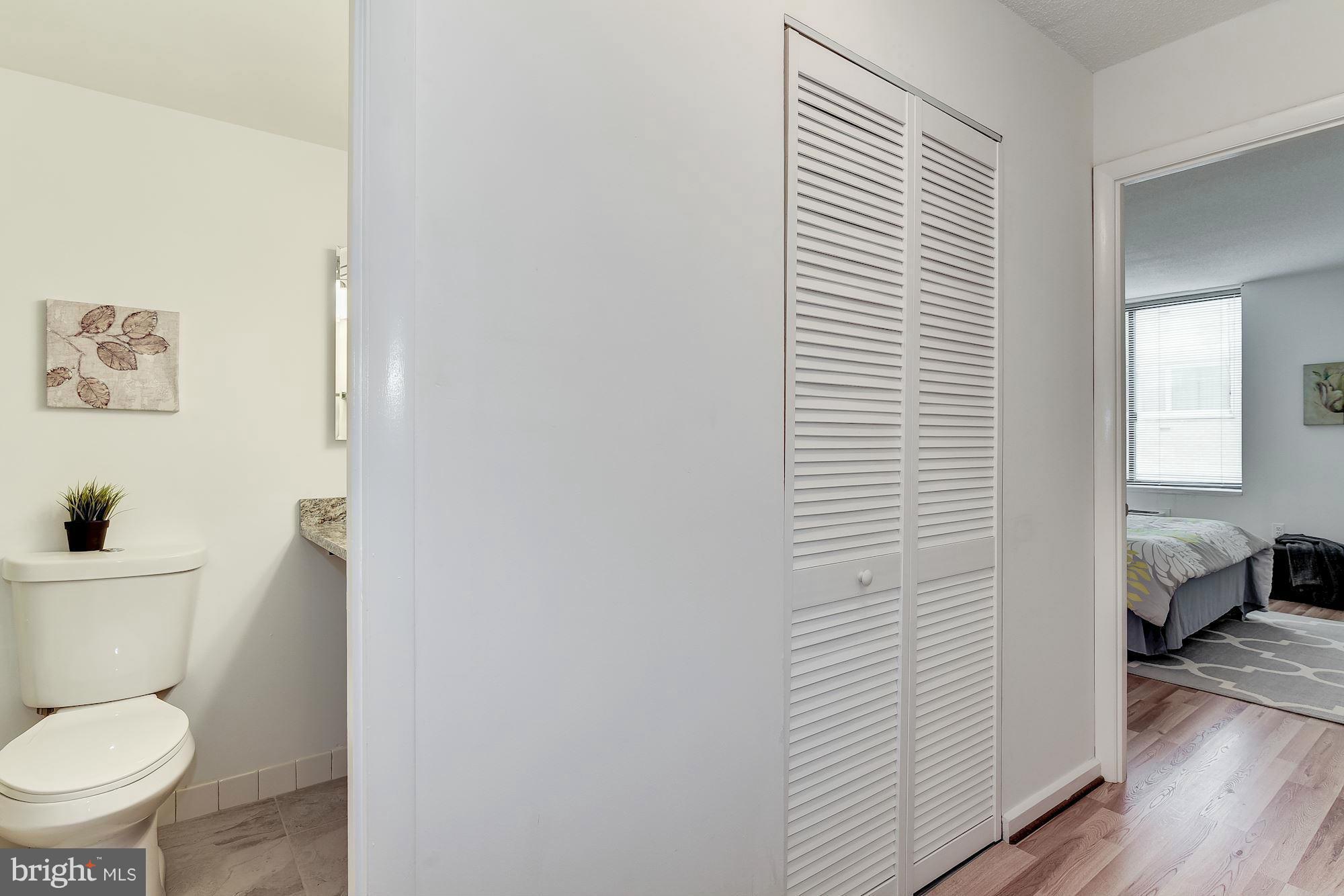 2141 P Street Northwest, Unit 809 Washington, DC 20037 - Photo 14 of 26 Interior (General)