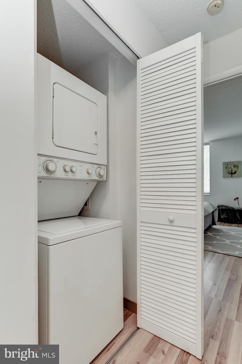 2141 P Street Northwest, Unit 809 Washington, DC 20037 - Photo 15 of 26 Interior (General)
