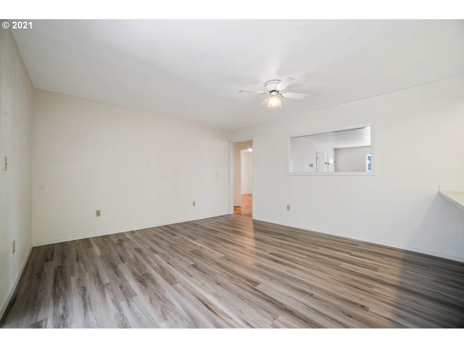 3039 Brown Road Northeast Salem, OR 97305 - Photo 12 of 29 Gallery Image 12