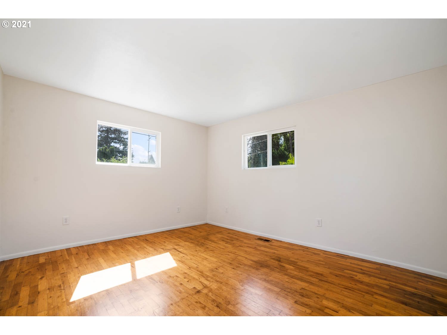 3039 Brown Road Northeast Salem, OR 97305 - Photo 18 of 29 Gallery Image 18