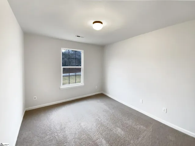 $238,000 | 5 Surfside Court, Piedmont, SC 29673