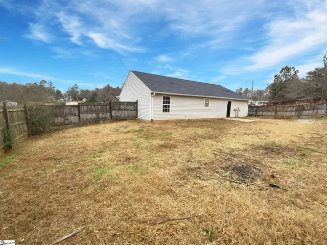 $238,000 | 5 Surfside Court, Piedmont, SC 29673