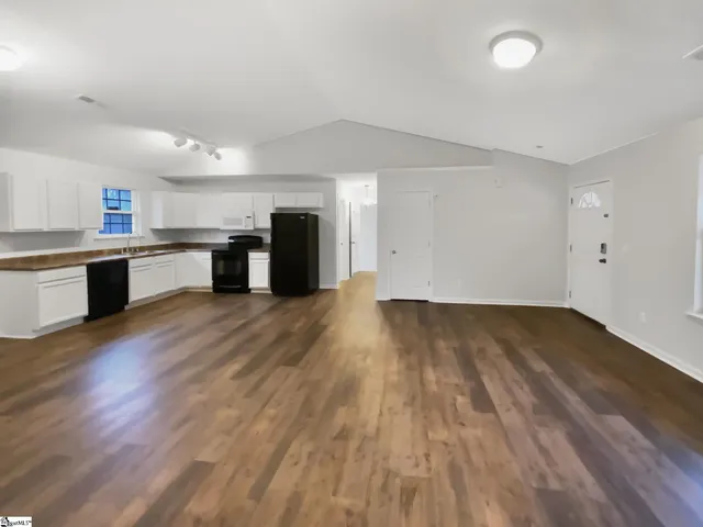 $238,000 | 5 Surfside Court, Piedmont, SC 29673