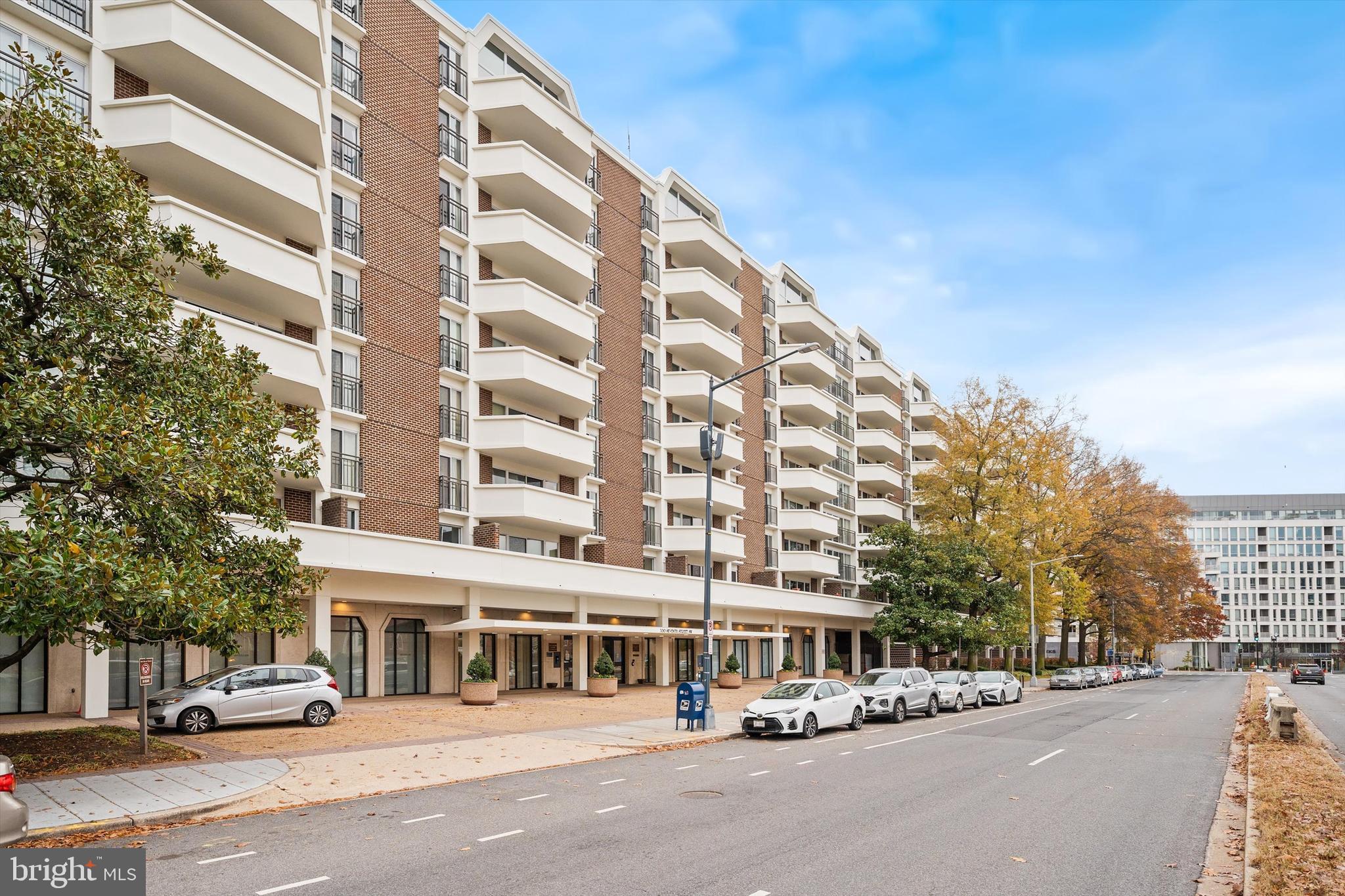 700 7th Street Southwest, Unit 113 Washington, DC 20024 - Photo 1 of 55