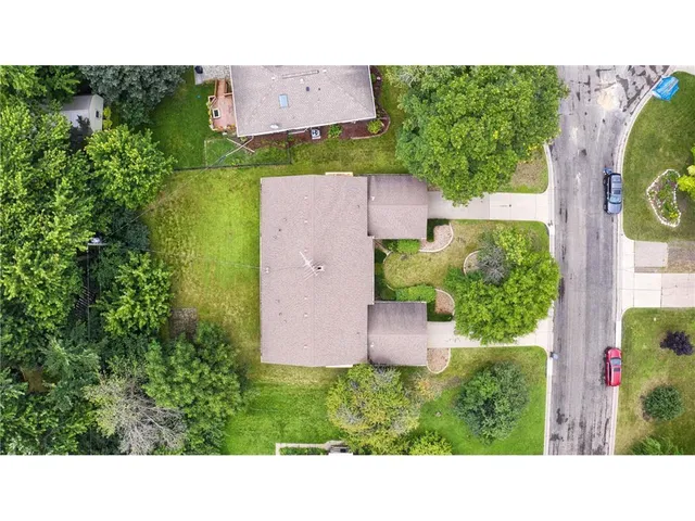 $2,795 | 3308 Roosevelt Court Northeast, Unit 3310, St. Anthony, MN 55418