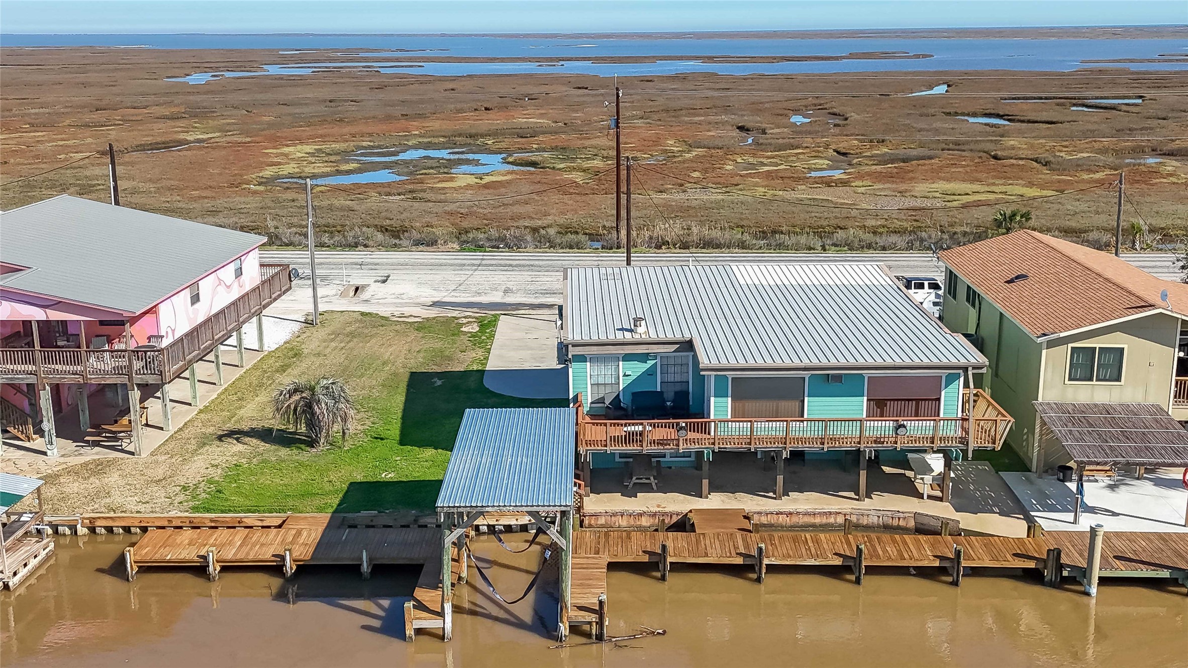 4258 Fm 2031 Beach Road Matagorda, TX 77457 - Photo 3 of 24