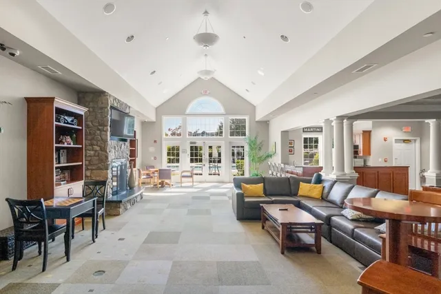 $599,900 | 426 John Mahar Highway, Unit 311, Braintree, MA 02184