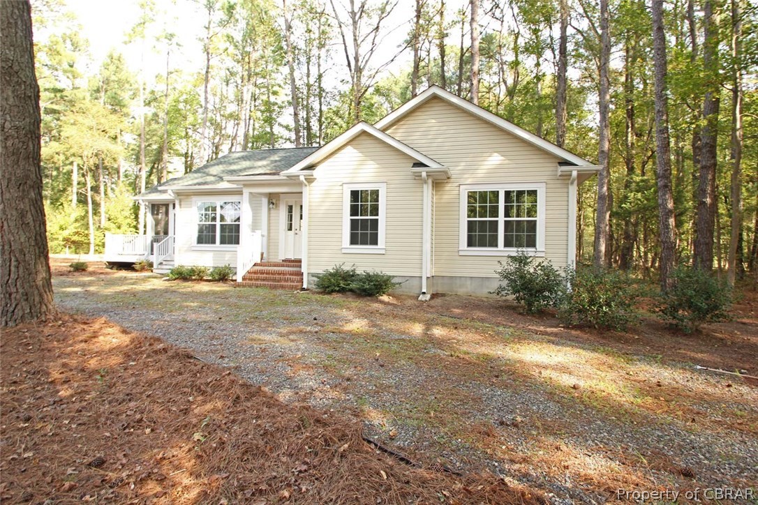 14 Pocahontas Road Kilmarnock, VA 22482 - Photo 29 of 34
