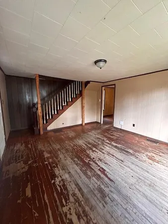 $130,000 | 3 Sunnyside Street, Houlton, ME 04730