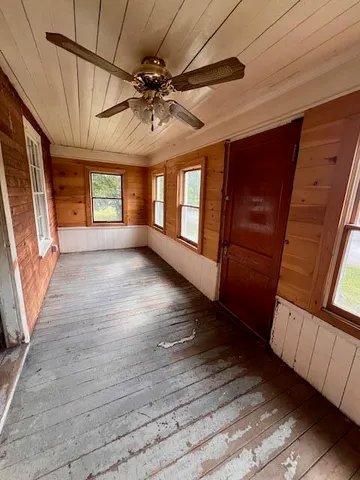 $130,000 | 3 Sunnyside Street, Houlton, ME 04730