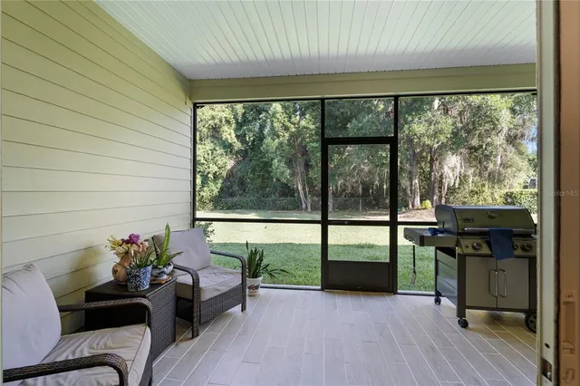 $350,000 | 19643 Southwest 79th Place, Dunnellon, FL 34432