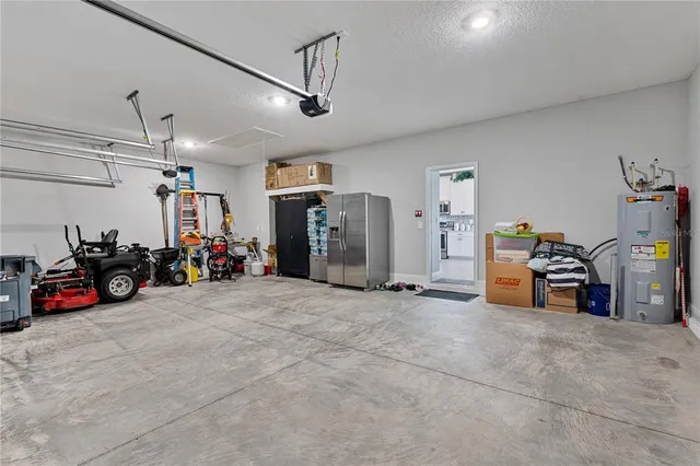 $350,000 | 19643 Southwest 79th Place, Dunnellon, FL 34432