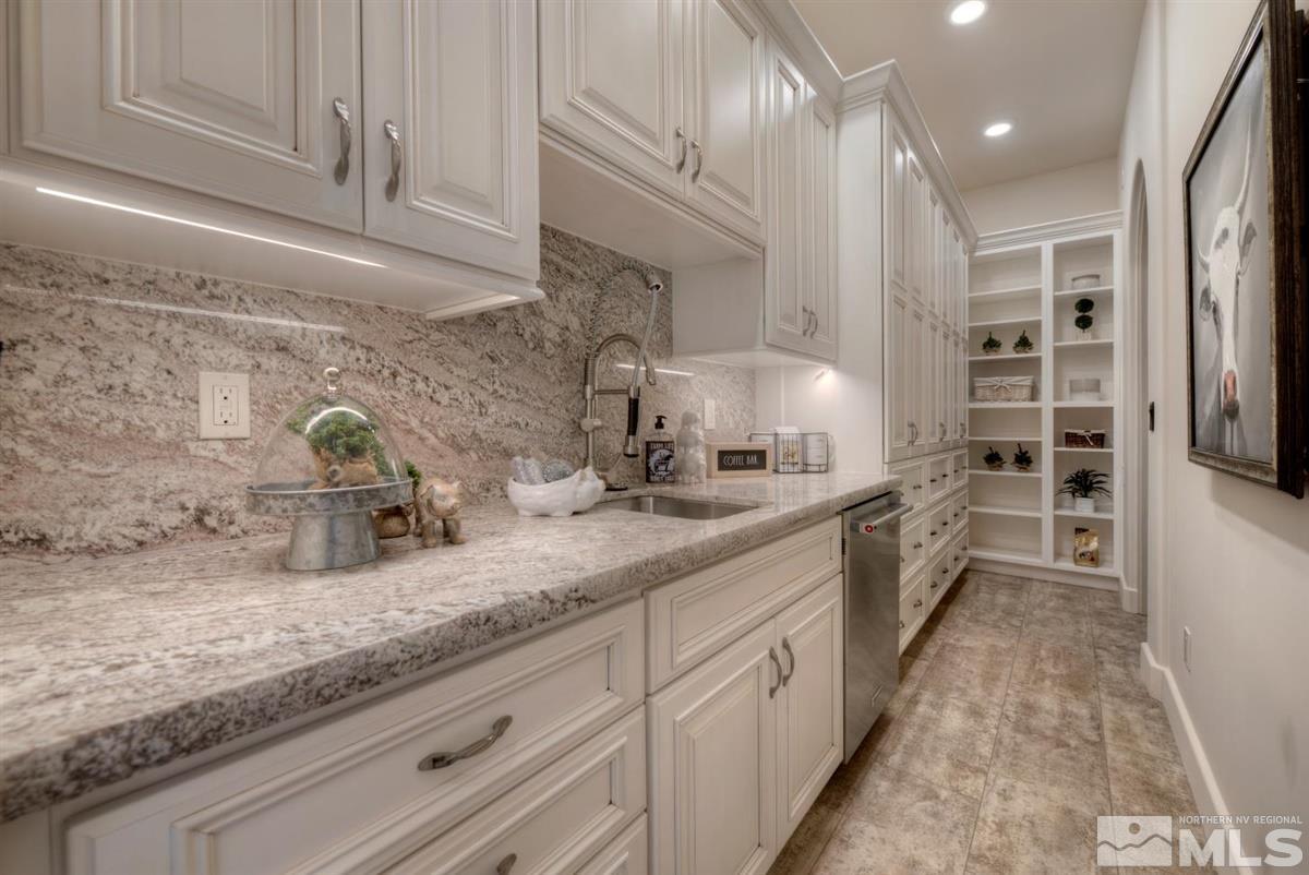 2595 Spinnaker Drive Reno, NV 89519 - Photo 9 of 25 Photo 9