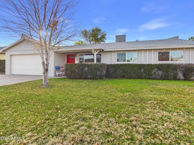 $2,400 | 3223 West Joan De Arc Avenue, Phoenix, AZ 85029