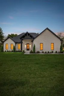 $490,000 | 375 Chestnut Oak Avenue, Smithville, TN 37166