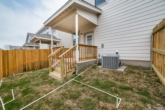 $1,500 | 10315 Lynwood Branch, Unit 102, San Antonio, TX 78245