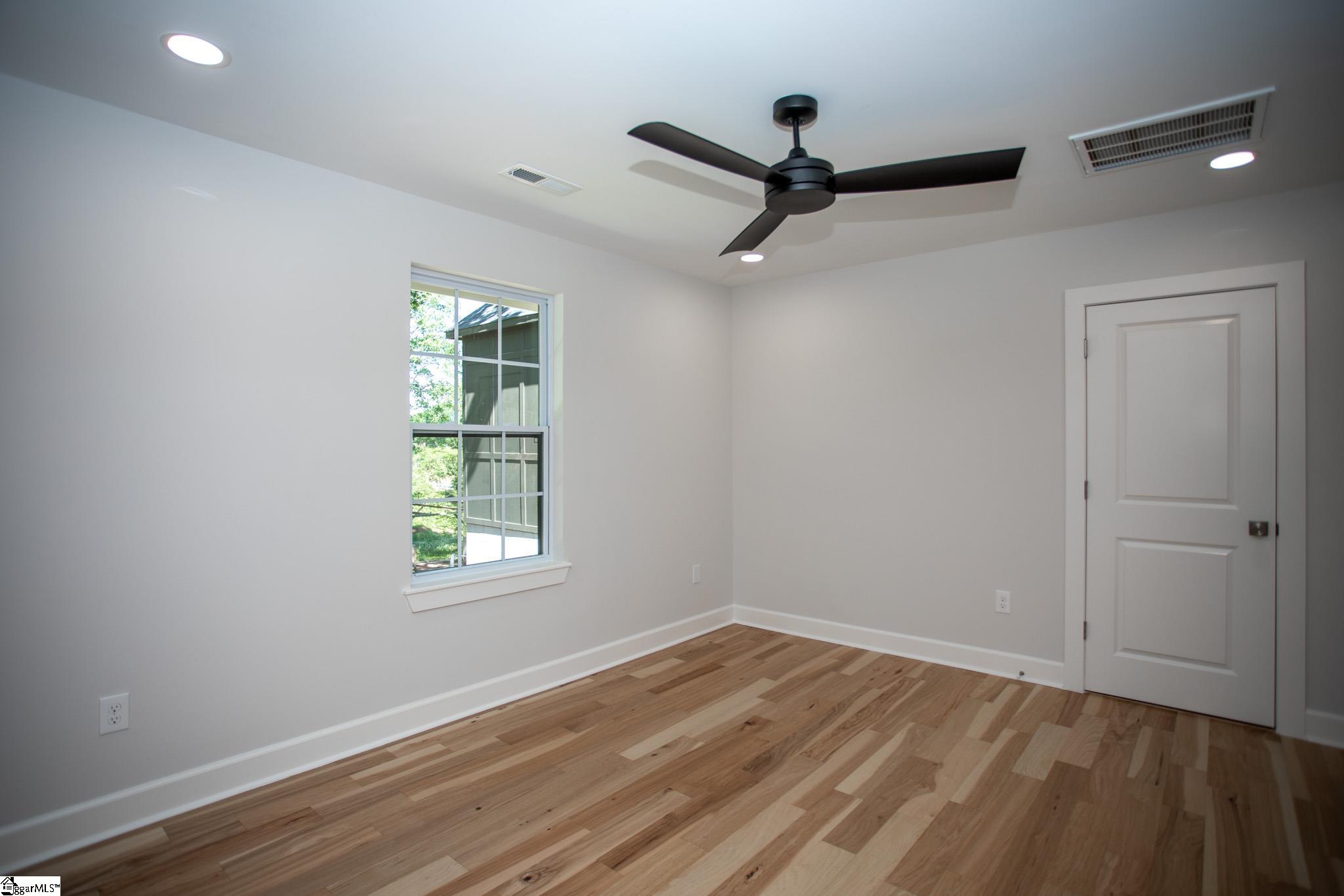 32 Old Augusta Road Greenville, SC 29605 - Photo 14 of 36 Gallery Image 14