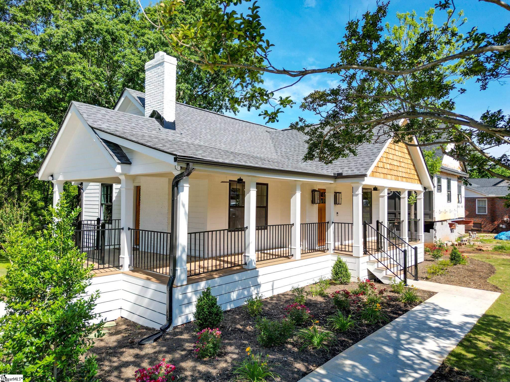 32 Old Augusta Road Greenville, SC 29605 - Photo 2 of 36 Gallery Image 2