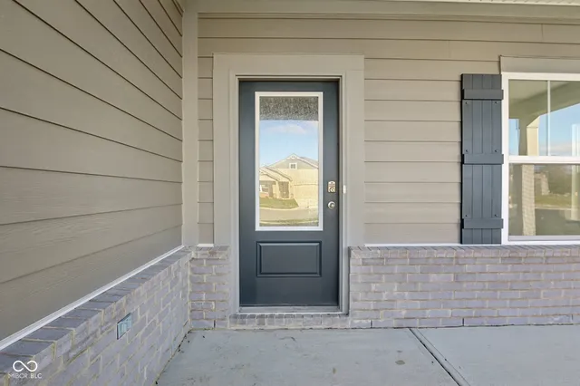 $444,900 | 8097 Wesleyan Drive, Avon, IN 46123