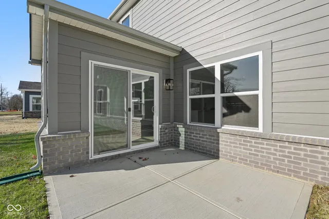 $444,900 | 8097 Wesleyan Drive, Avon, IN 46123