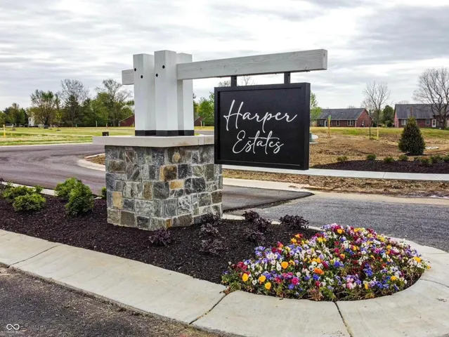 $444,900 | 8097 Wesleyan Drive, Avon, IN 46123