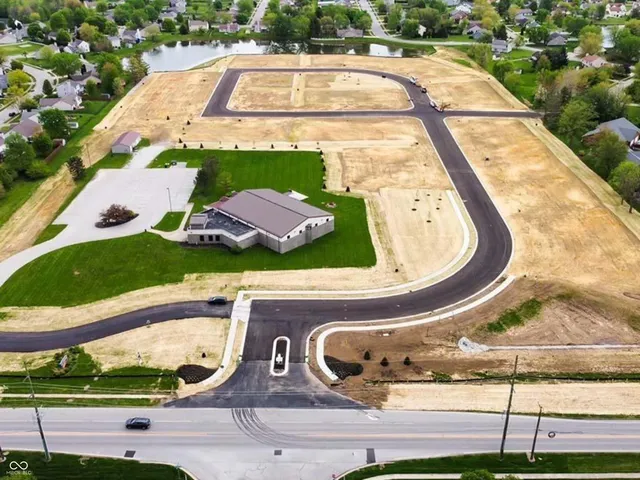 $444,900 | 8097 Wesleyan Drive, Avon, IN 46123