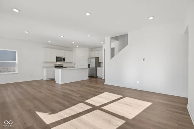 $444,900 | 8097 Wesleyan Drive, Avon, IN 46123