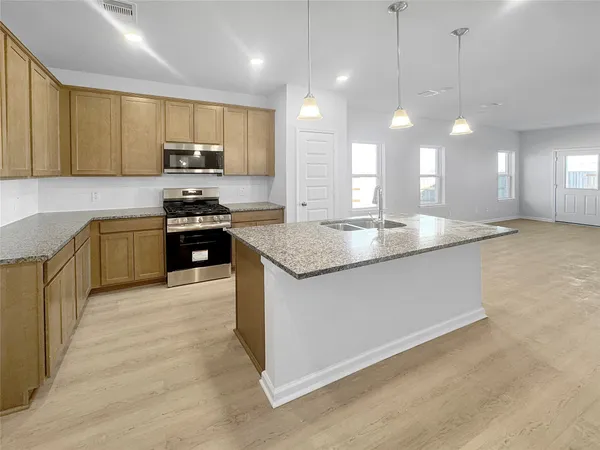 $319,990 | 1617 River Scene Trail, Dayton, TX 77535