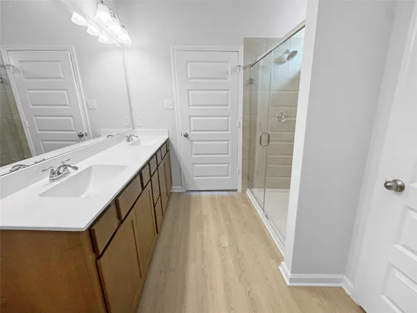 $319,990 | 1617 River Scene Trail, Dayton, TX 77535