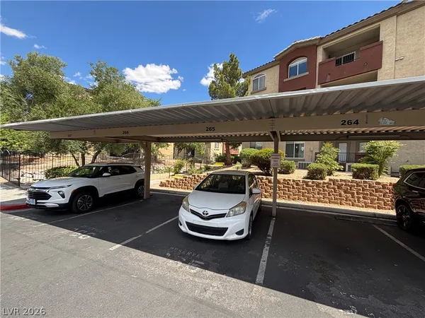 $1,095 | 4400 South Jones Boulevard, Unit 1041, Las Vegas, NV 89103