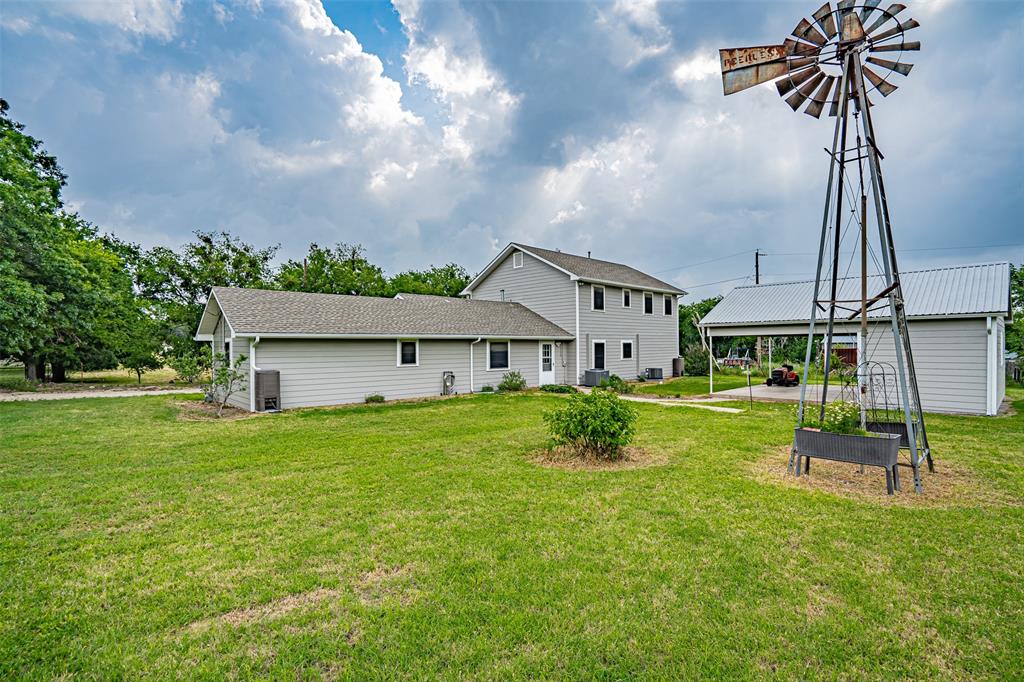 501 Endora Dublin, TX 76446 - Photo 1 of 39 a house view with a garden space
