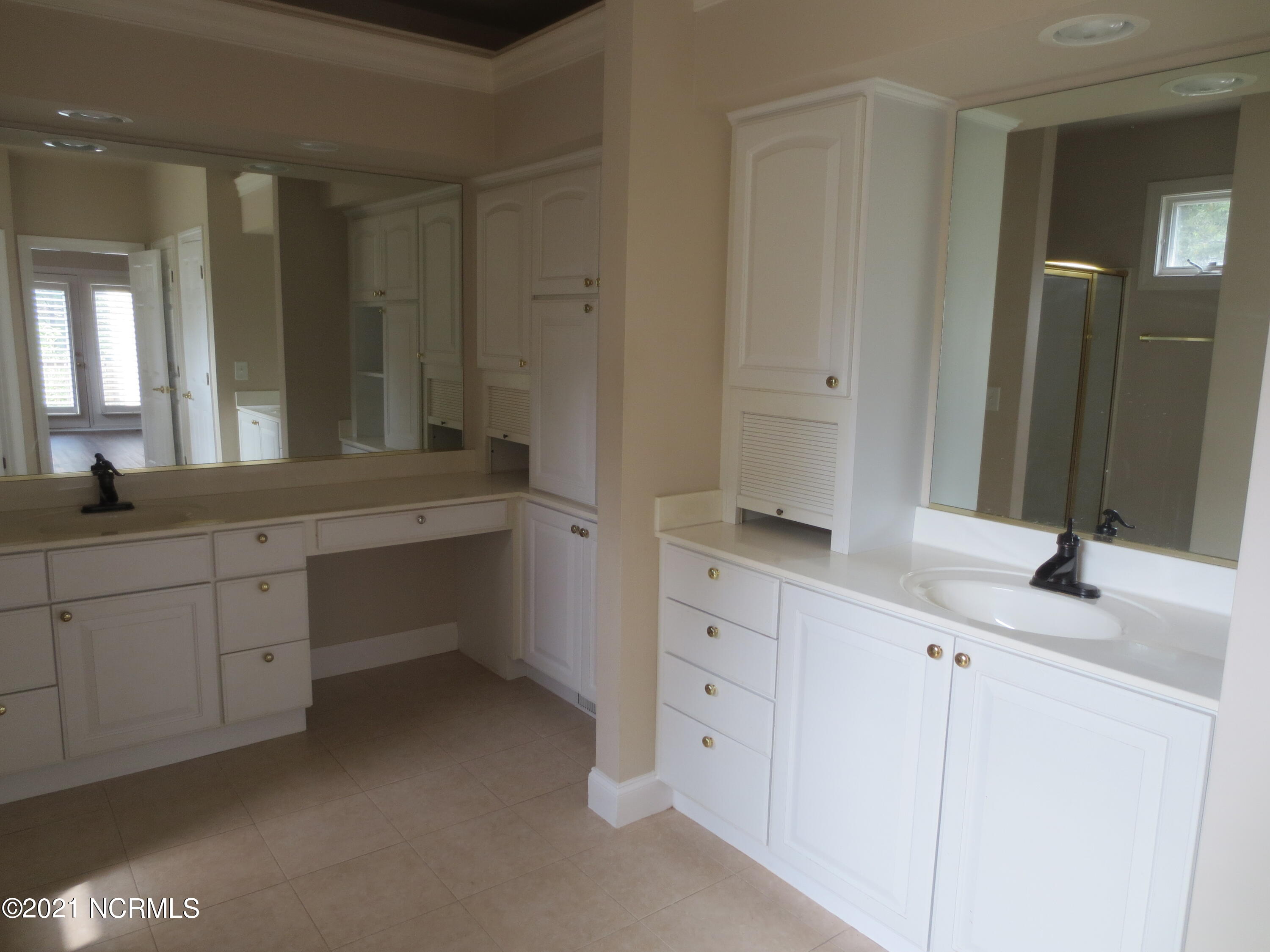 8 Country Club Boulevard Whispering Pines, NC 28327 - Photo 18 of 21 IMG_0026