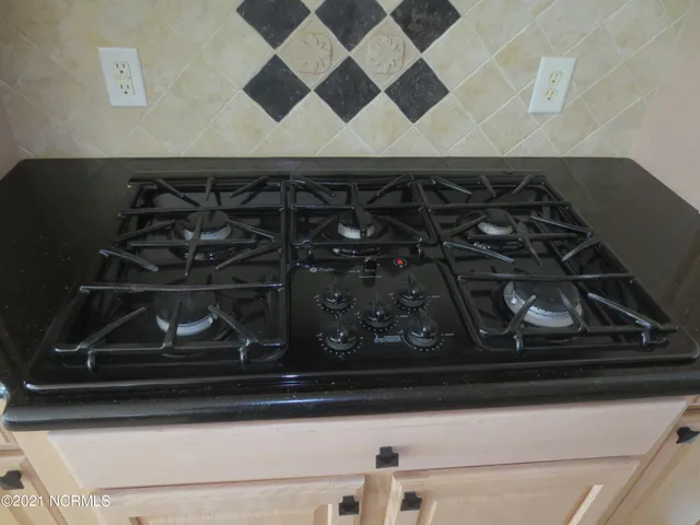 $2,500 | 8 Country Club Boulevard, Whispering Pines, NC 28327