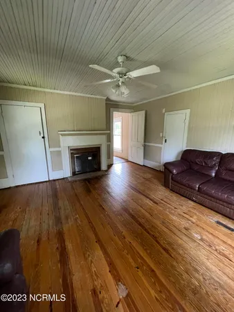 $199,900 | 610 Jenkins Avenue, Maysville, NC 28555