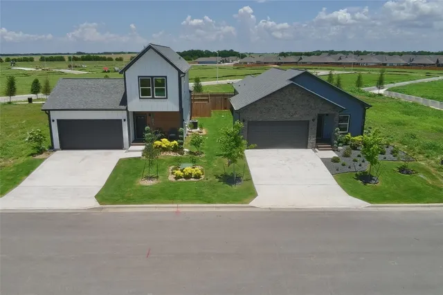 front view of house with a yard