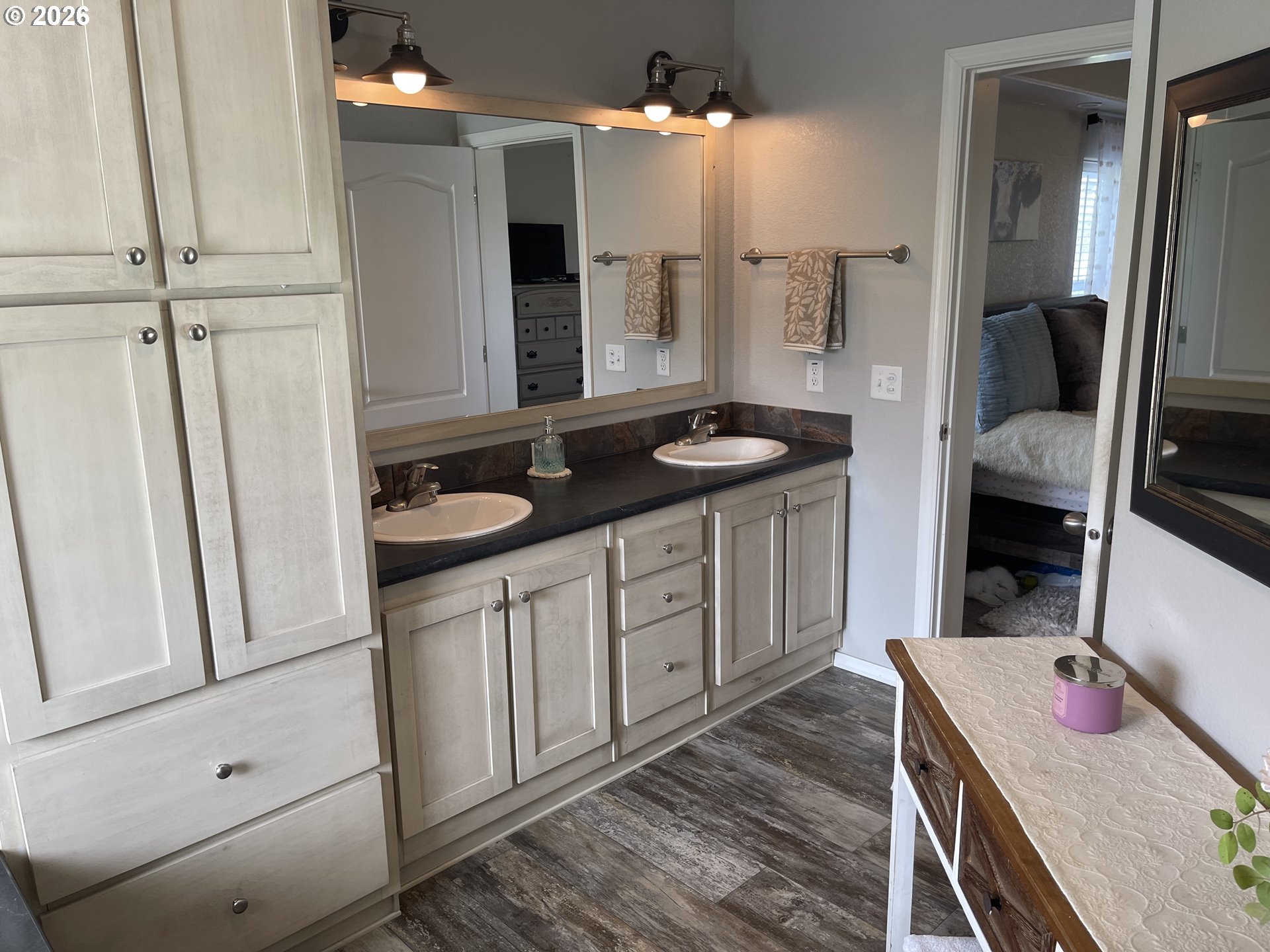 6404 Lookingglass Road Roseburg, OR 97471 - Photo 19 of 48 a bathroom with a sink and a mirror
