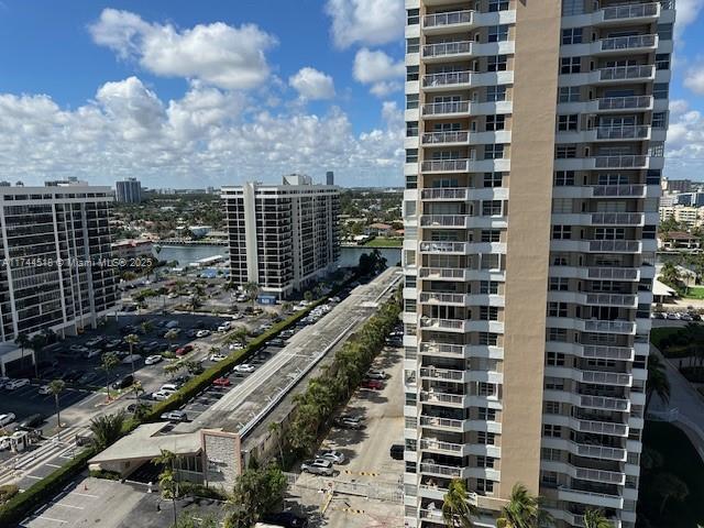 1980 South Ocean Drive, Unit 15Q Hallandale Beach, FL 33009 - Photo 29 of 41